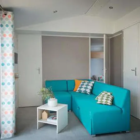 Mobil-home Avec Terrasse - 3 Chambres, 6 Personnes - Api-1-52-1452 Κάμπινγκ *
