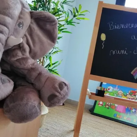 Mobil-home Avec Terrasse - 3 Chambres, 6 Personnes - Api-1-52-1452 *