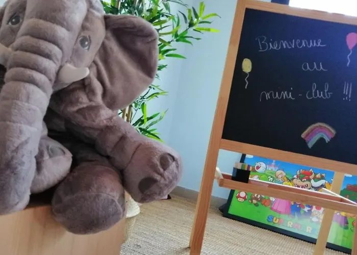 Mobil-home Avec Terrasse - 3 Chambres, 6 Personnes - Api-1-52-1452 *