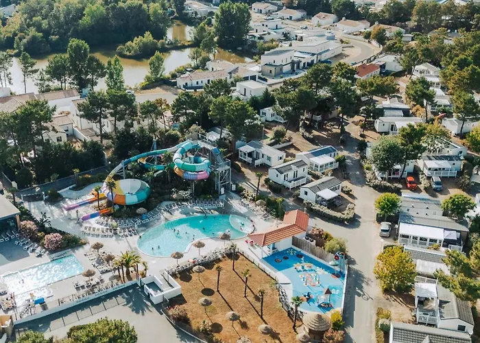 Mobil-home Avec Terrasse - 3 Chambres, 6 Personnes - Api-1-52-1452